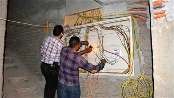 «الكهرباء» تضبط 15