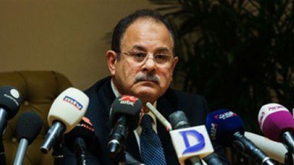 «الداخلية» تدفع بقوافل