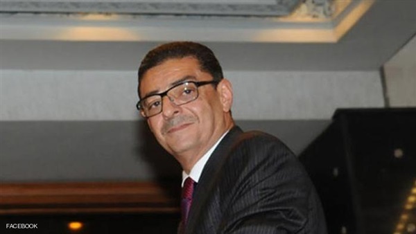 محمود طاهر، رئيس