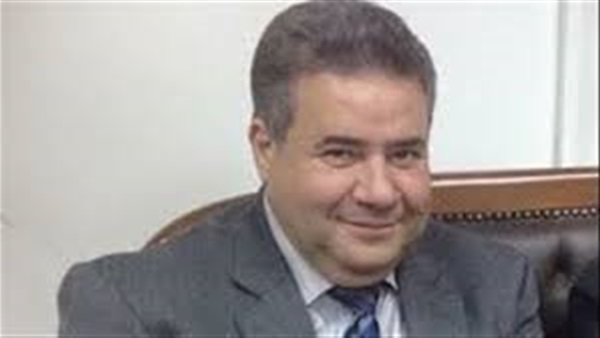 رئيس جامعة بنها