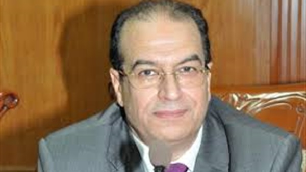  عميد معهد الكبد