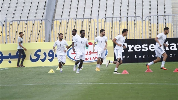 الفريق الأول لكرة