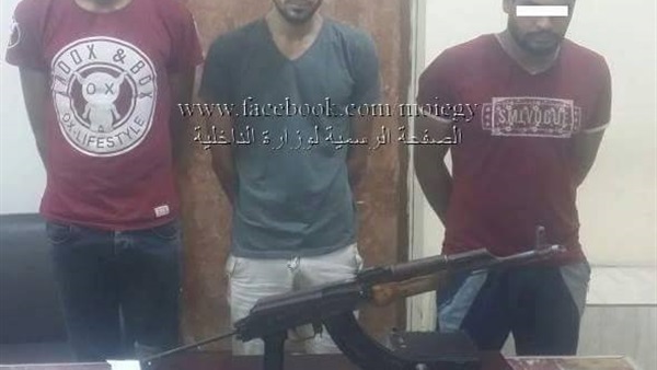 المتهمين