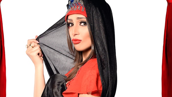 الفنانة الشابة إسراء