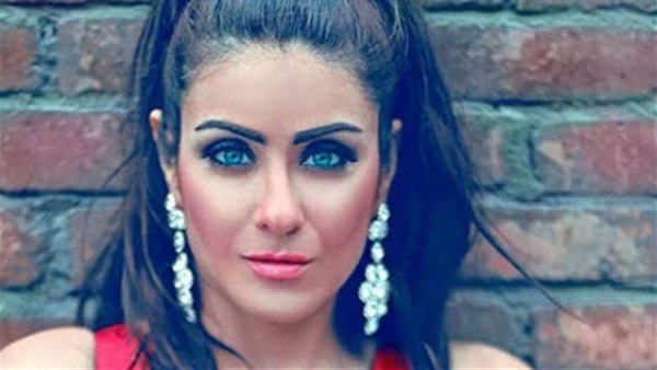 الفنانة هيدي كرم