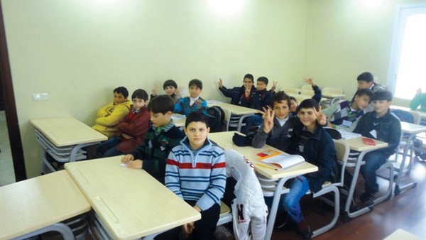 مدارس للاجئين السوريين