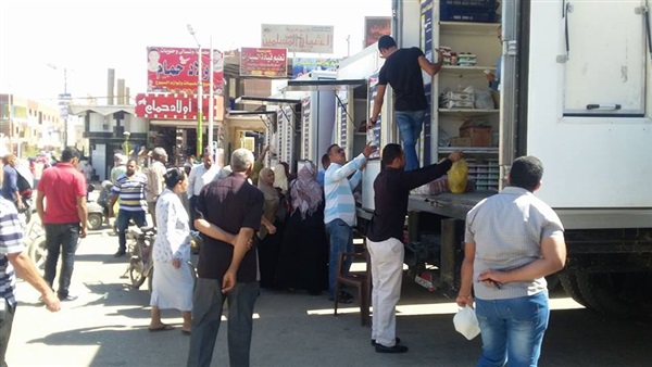 الدفع بسيارات لبيع