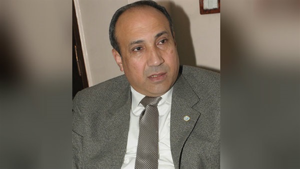 الدكتور فتحي ندا،
