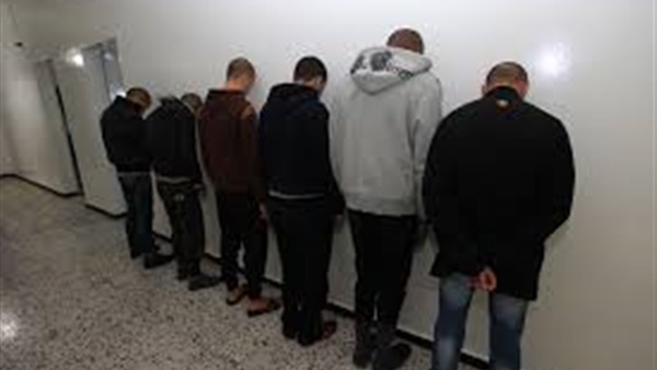ضبط تشكيل عصابي تخصص