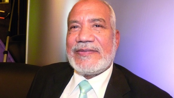 الدكتور حامد أبو