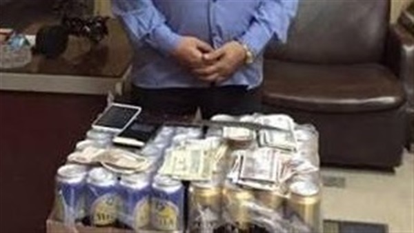 ضبط بيرة مع طلاب
