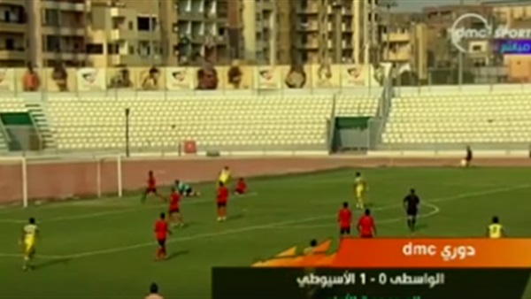 الهدف الأول في مرمى