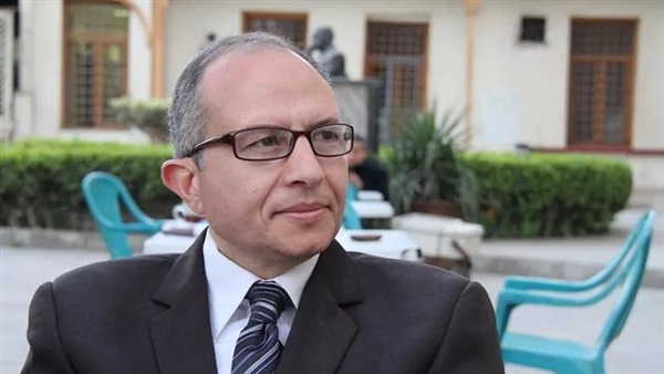 منير عتيبة، المشرف