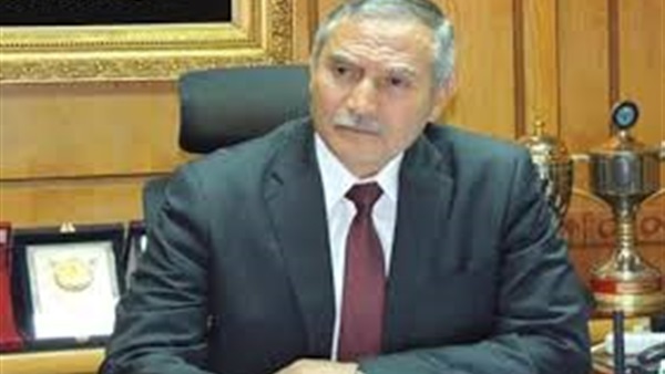 اللواء مصطفى مقبل،