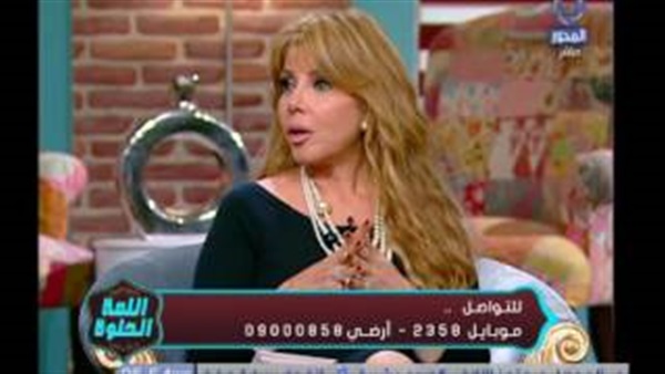 الكاتبة ياسمين الخطيب