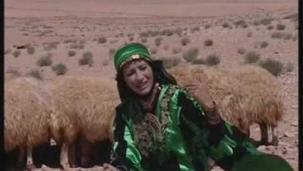 شاعرة البدو