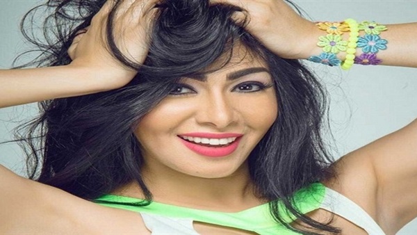 الفنانة الشابة ميرهان