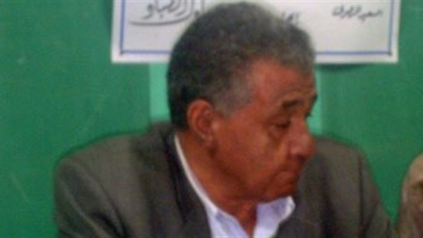 الكاتب فكري النقاش