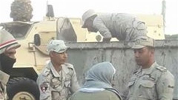 القوات المسلحة توزع