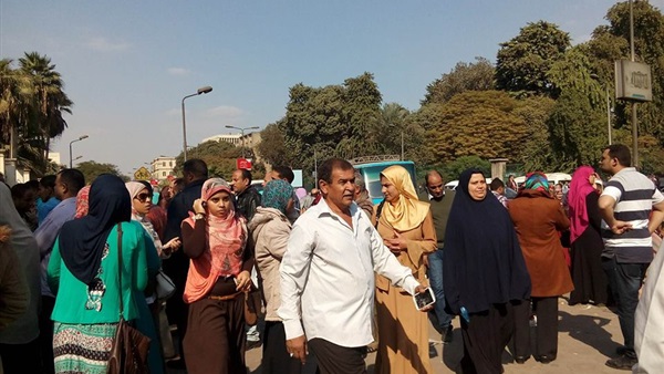 بدء امتحانات القبول