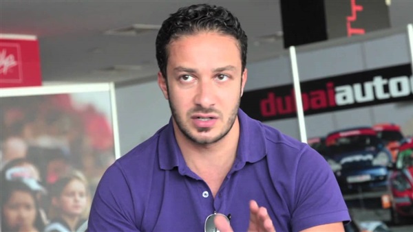 الفنان مؤمن نور