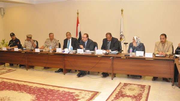 محافظ بني سويف يوجه