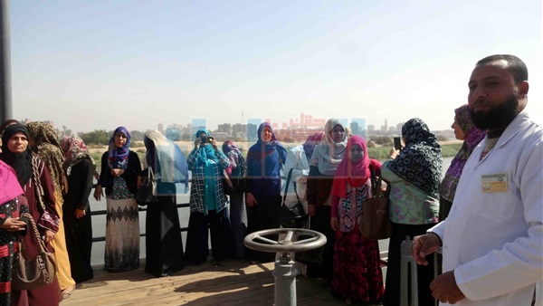 محطة مياه سوهاج تنظم