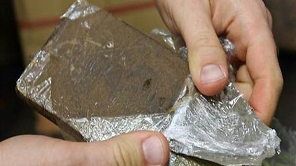 ضبط 4 طرب حشيش بحوزة