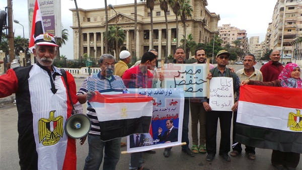 توافد مؤيدي السيىسي