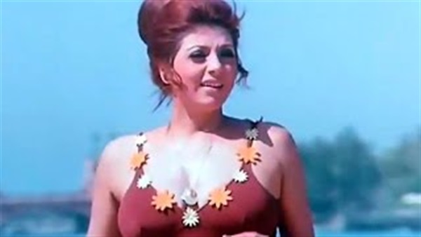 نبيلة عبيد