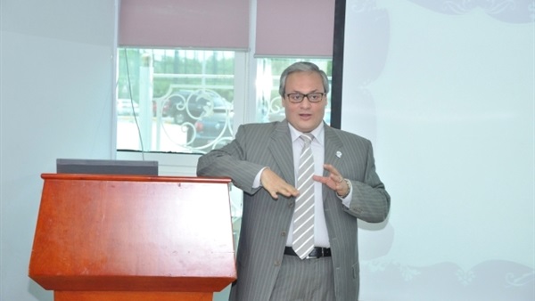 الدكتور محمد سعيد
