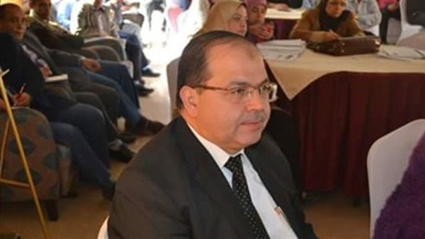 الدكتور نصيف الحفناوي