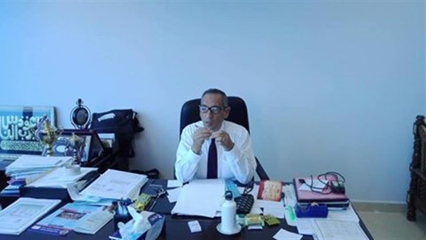 الدكتور عبد الرؤوف