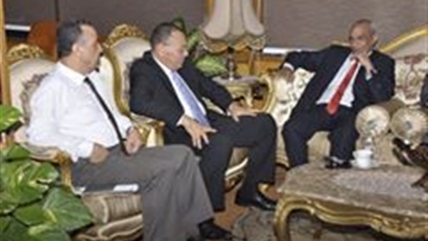 الدكتور ممدوح غراب،