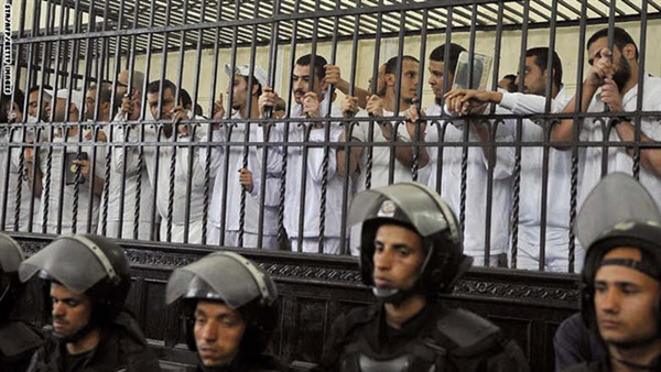 إعادة محاكمة 156