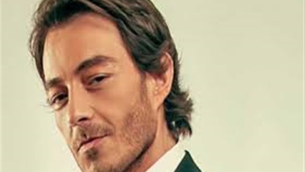 أحمد زاهر