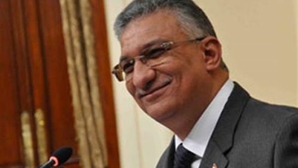 وزير التنمية المحلية