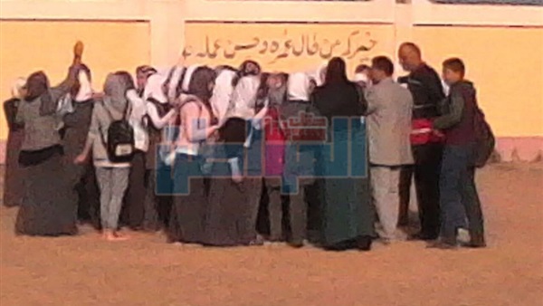 طلاب مدرسة ببنها