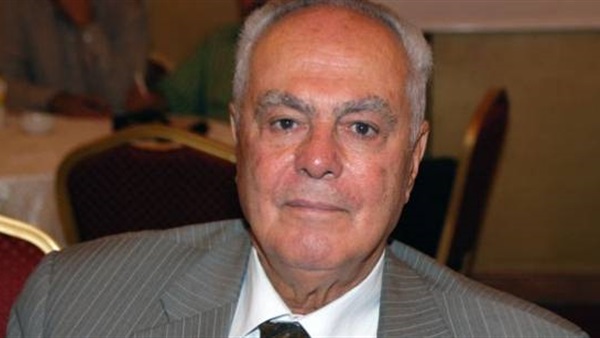 الدكتور يحيى الجمل،