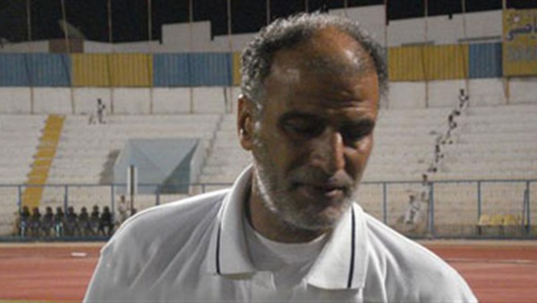  إسماعيل حفني، مدير