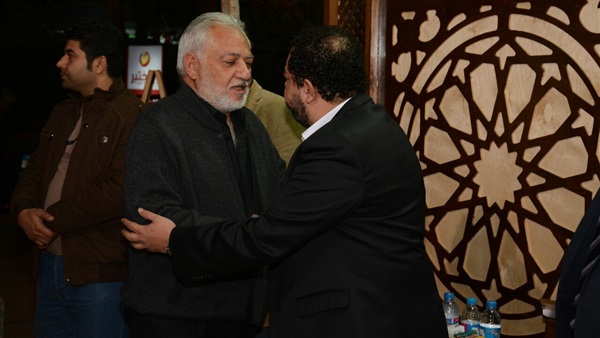 عزاء والدة الفنان
