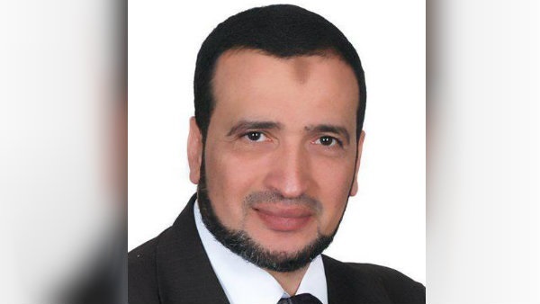 الدكتور مدحت نجيب،