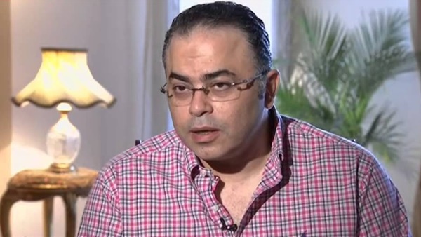 الكاتب الكبير عمرو