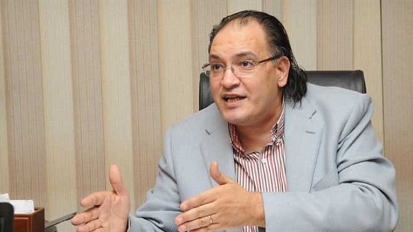 حافظ أبو سعدة، عضو