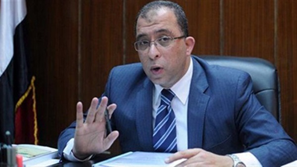 الدكتور أشرف العربي