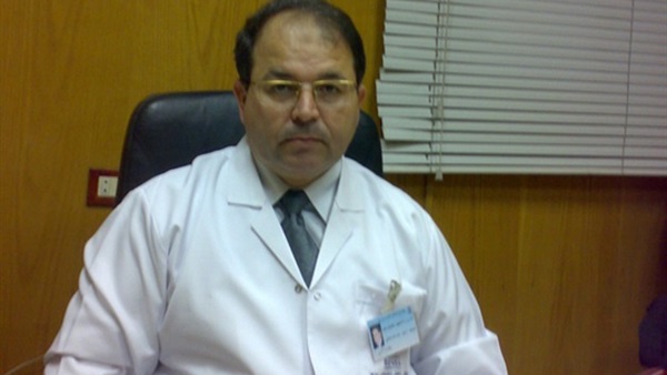 الدكتور نصيف الحفناوي