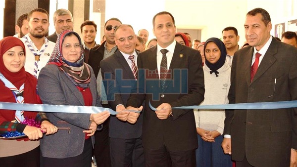ئيس جامعة دمنهور