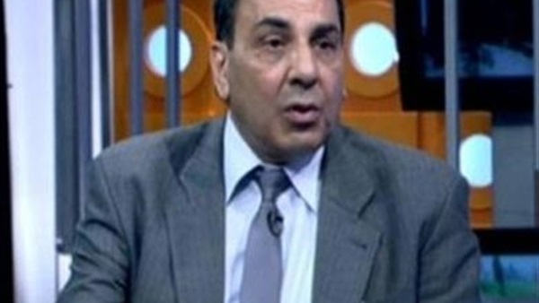 اللواء مصطفى أبو