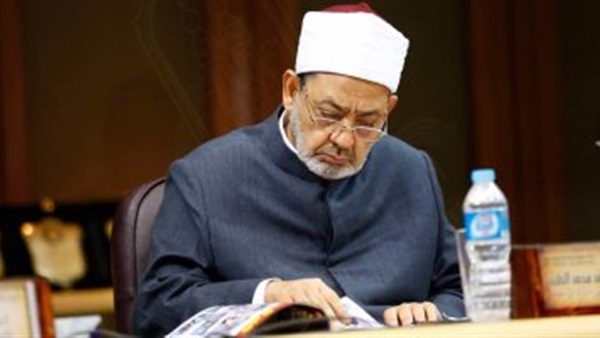 الدكتور أحمد الطيب