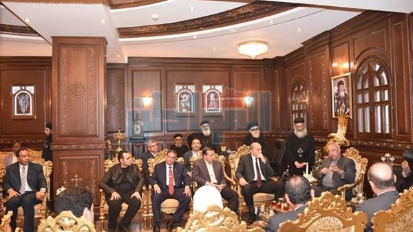 محافظ الشرقية يؤدى